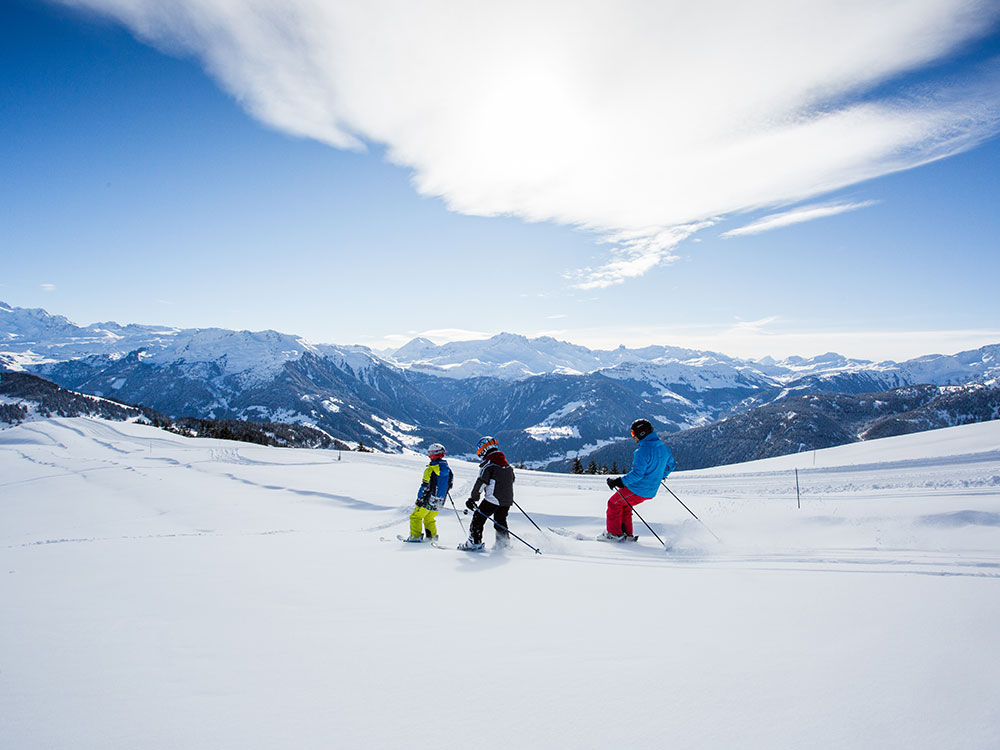 vente accessoires de ski les Saisies